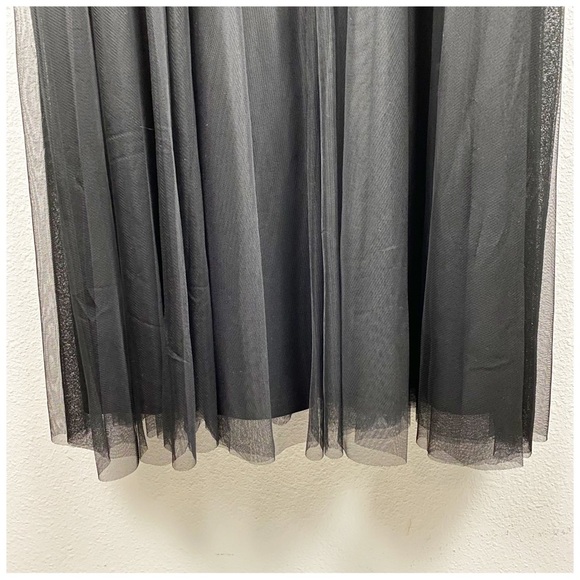 NWT Adrianna Papell Black Beaded Gown Size 8 - Picture 3 of 12